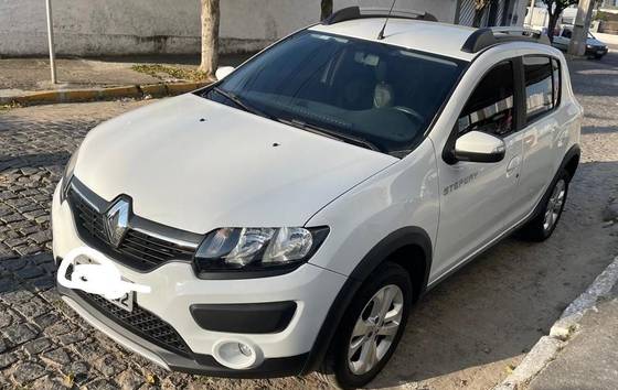 RENAULT SANDERO 1.6 16V SCE FLEX STEPWAY MANUAL RENAULT SANDERO 1.6 16V SCE FLEX STEPWAY MANUAL